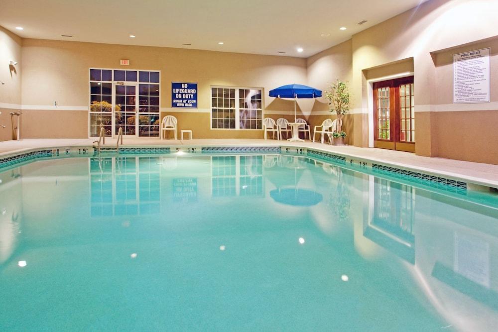 Holiday Inn Express & Suites Orangeburg By Ihg Buitenkant foto