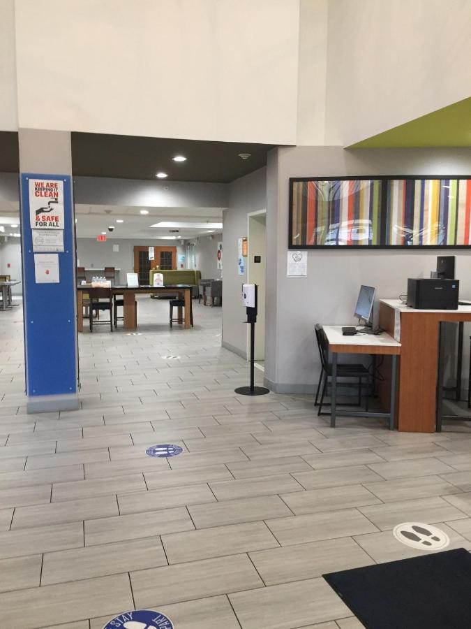 Holiday Inn Express & Suites Orangeburg By Ihg Buitenkant foto