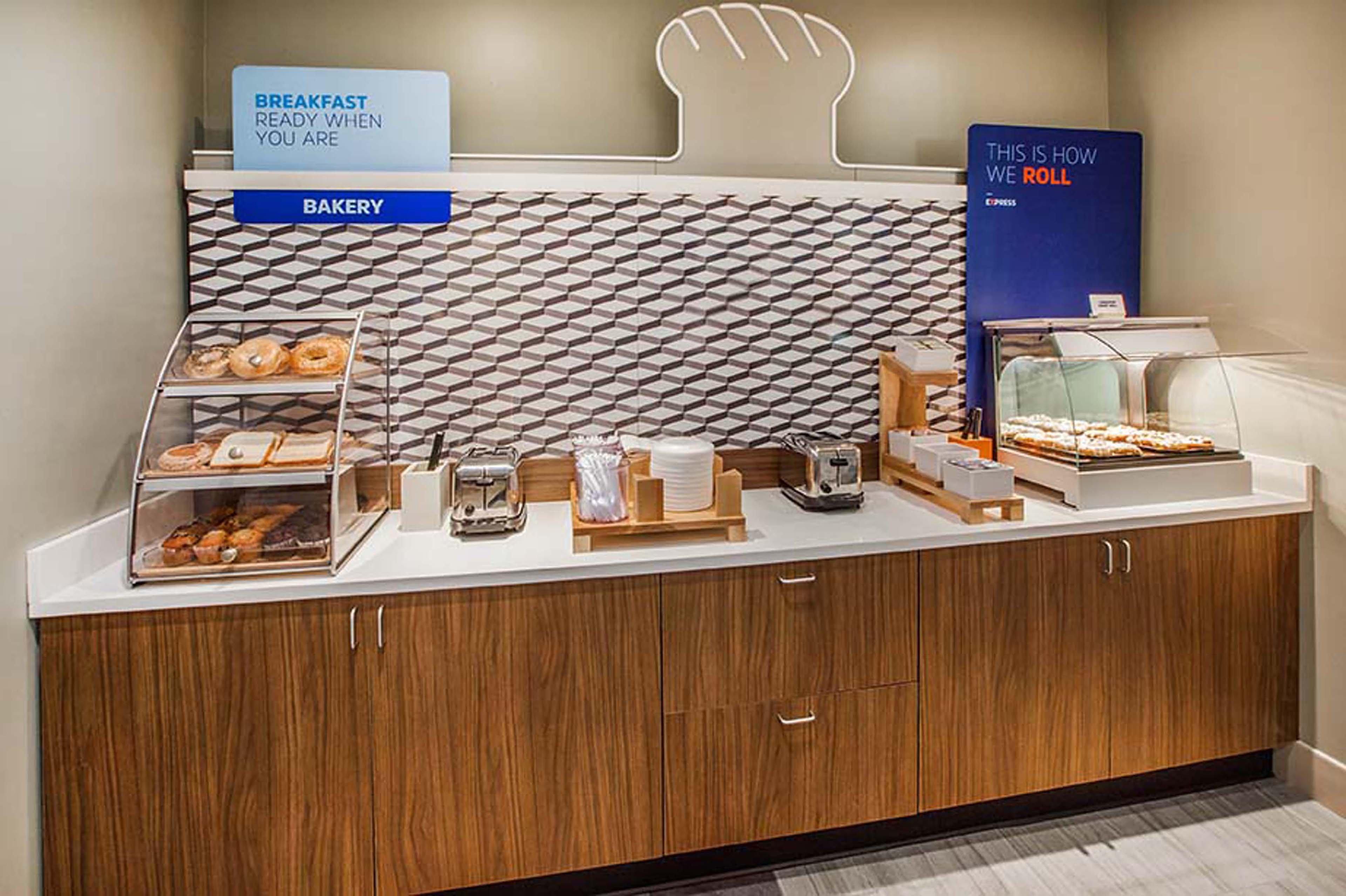 Holiday Inn Express & Suites Orangeburg By Ihg Buitenkant foto